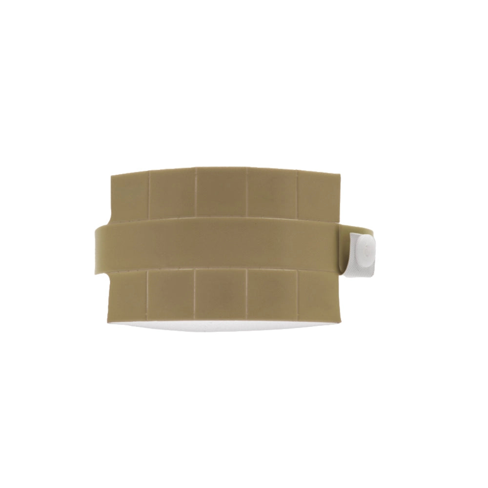 Vinyl wristband with 10 tabs in gold - shown in round 